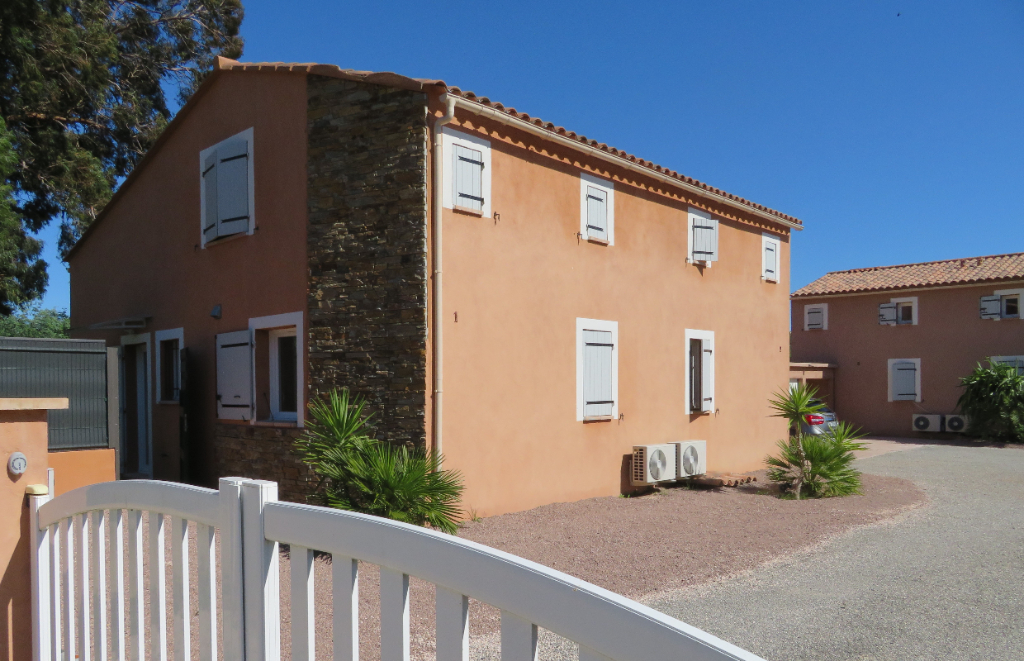 Maison-Villa - BORMES LES MIMOSAS