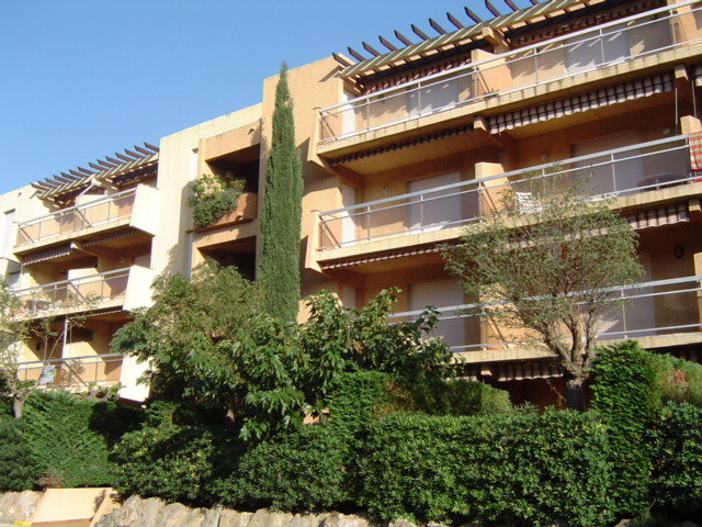 Appartement - BORMES LES MIMOSAS