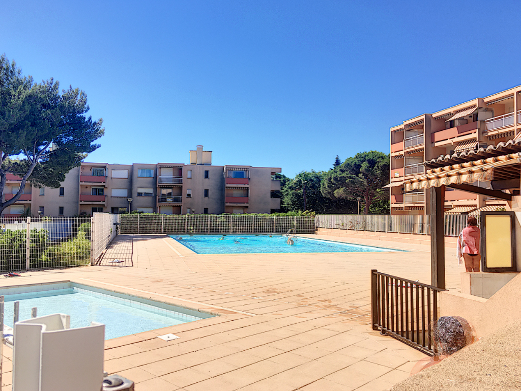 Appartement - BORMES LES MIMOSAS