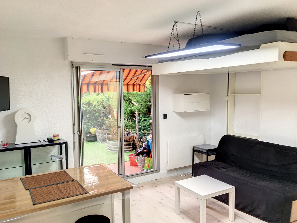 Appartement - BORMES LES MIMOSAS
