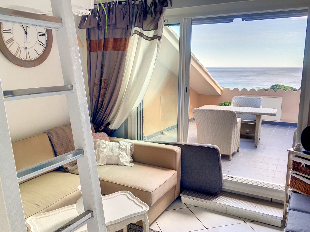 Appartement - LE LAVANDOU