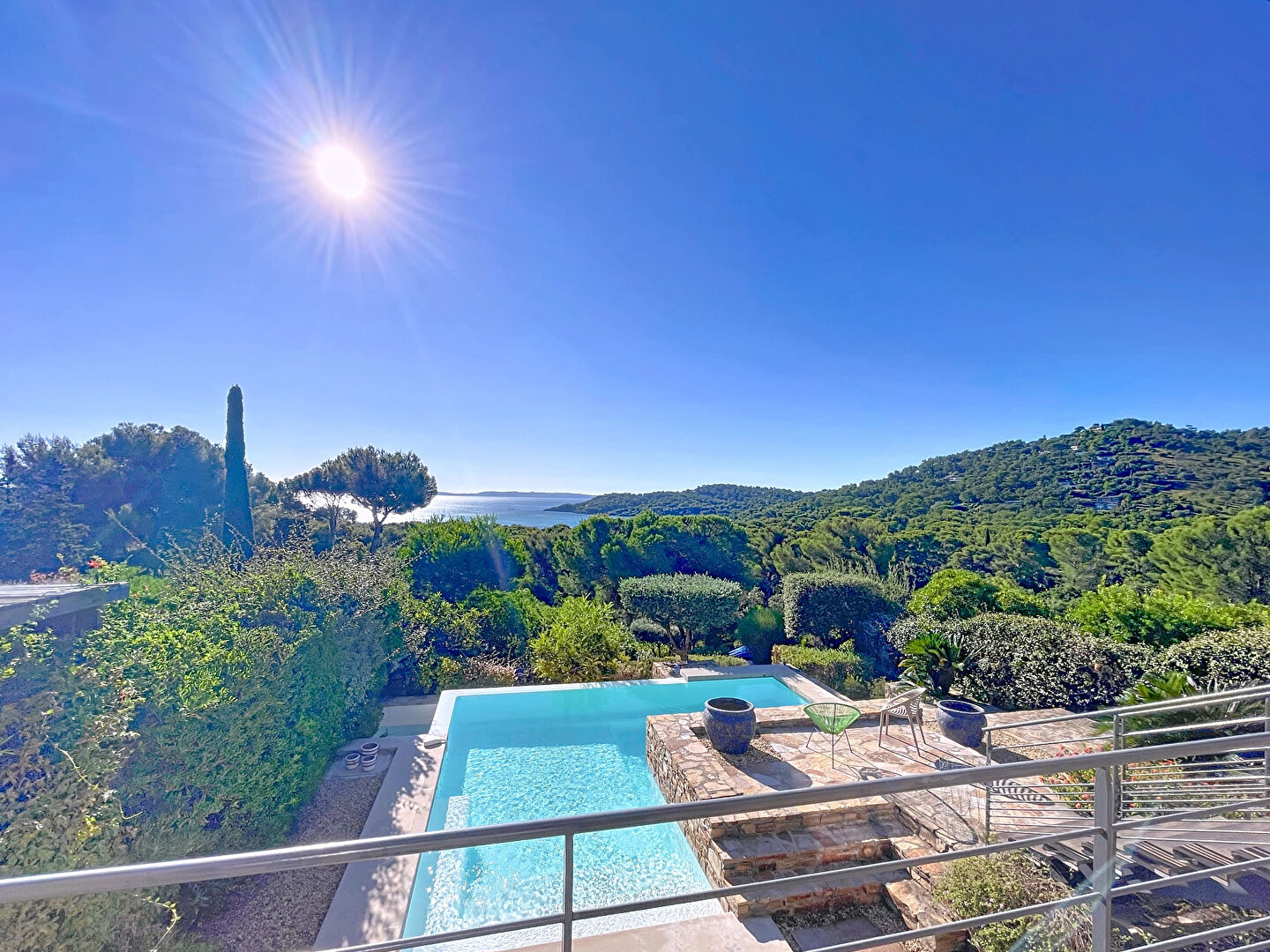 Maison-Villa - BORMES LES MIMOSAS
