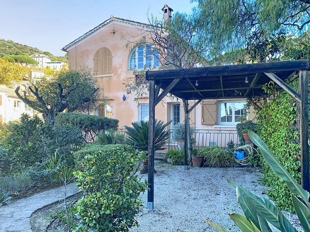 Maison-Villa - Bormes-les-Mimosas