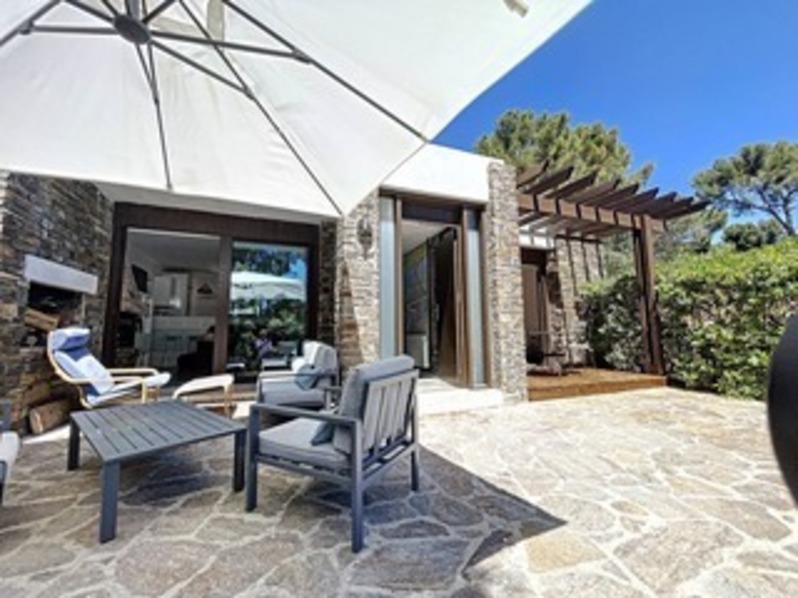 Location Villa trois chambres au Gaou Benat.