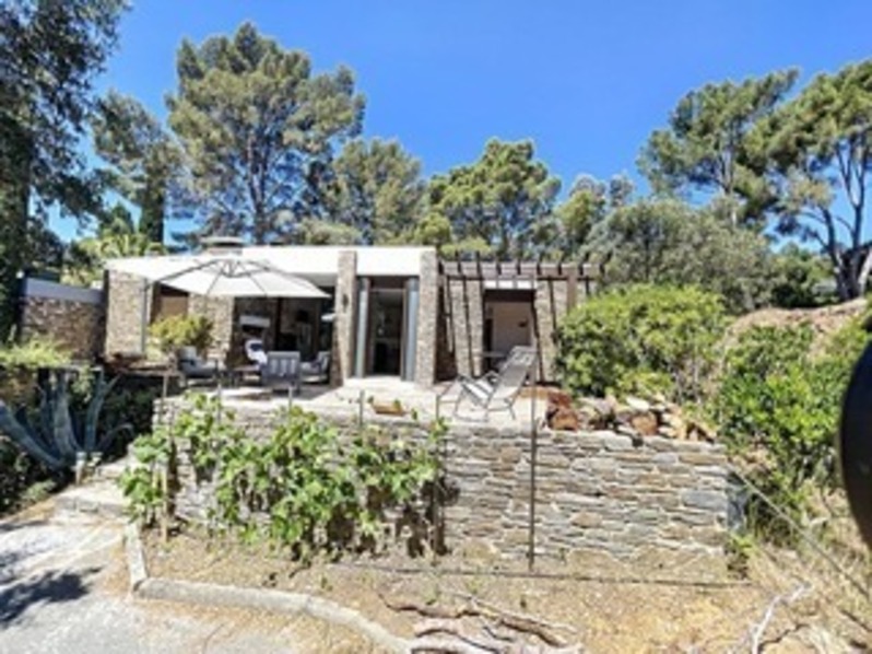 Location Villa 3 chambres avec studio indépendant au Gaou Benat.