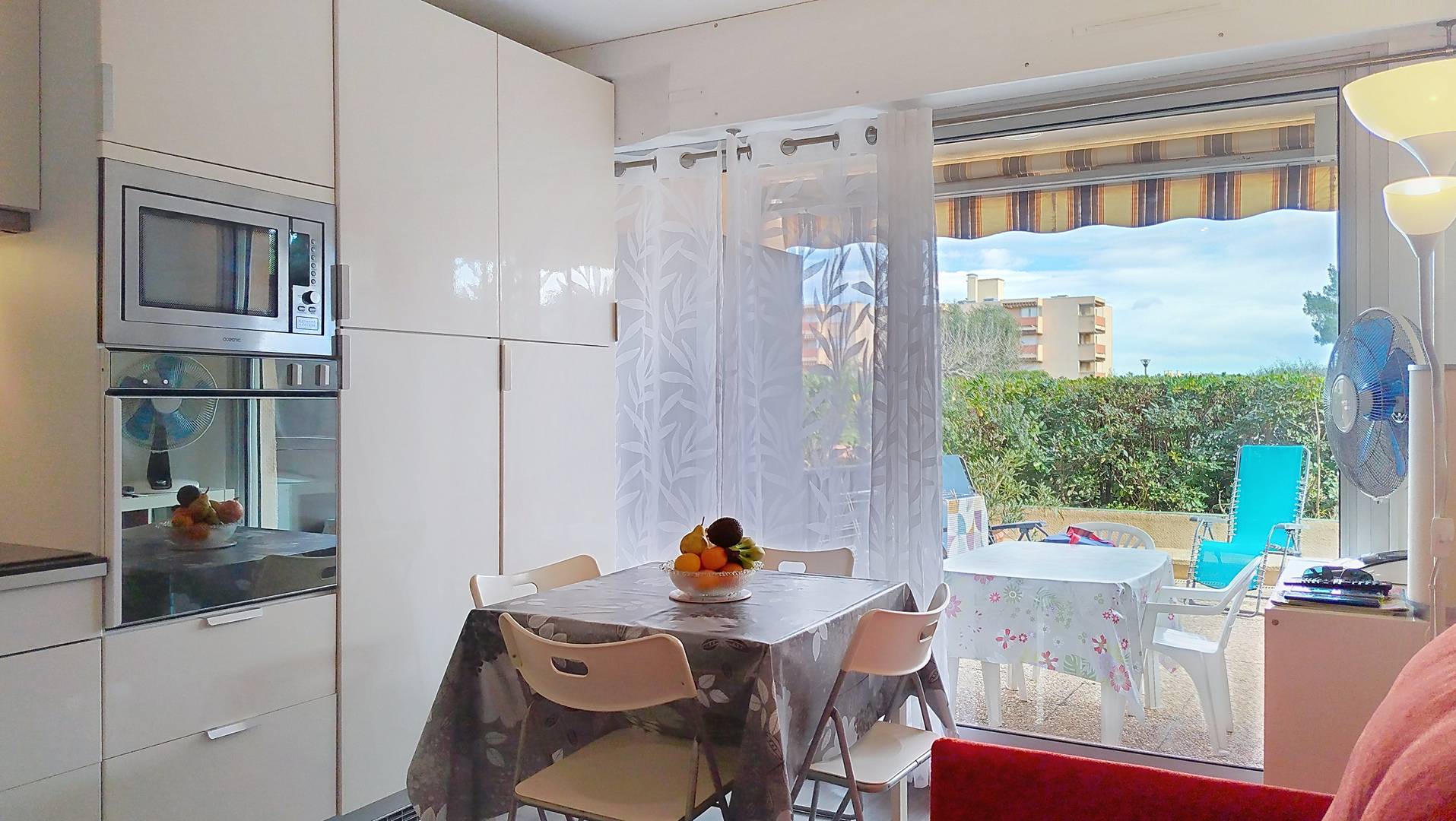 RIVES DE LA FAVIERE  (  )