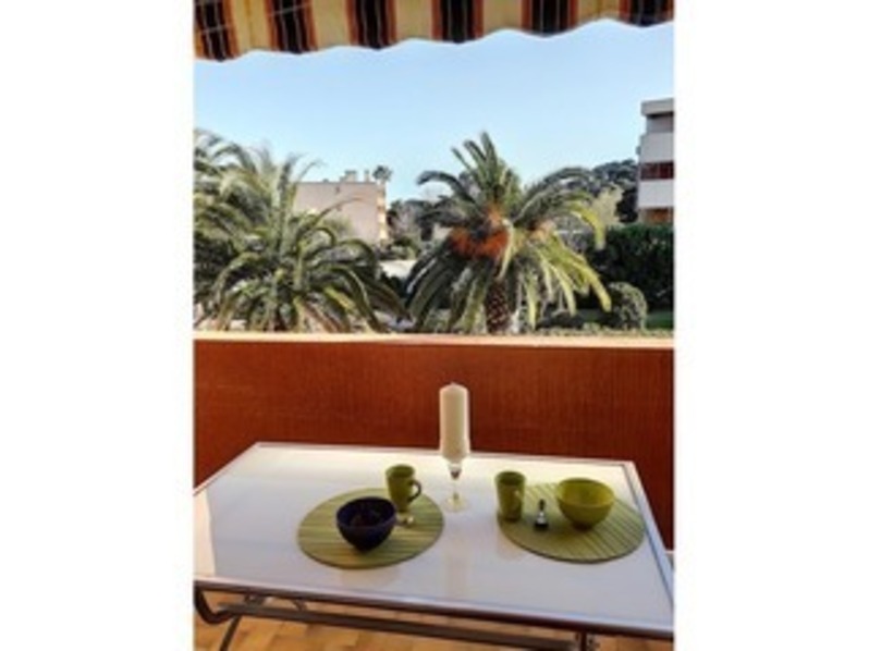 Location Studio dans r&eacute;sidence avec piscine et tennis